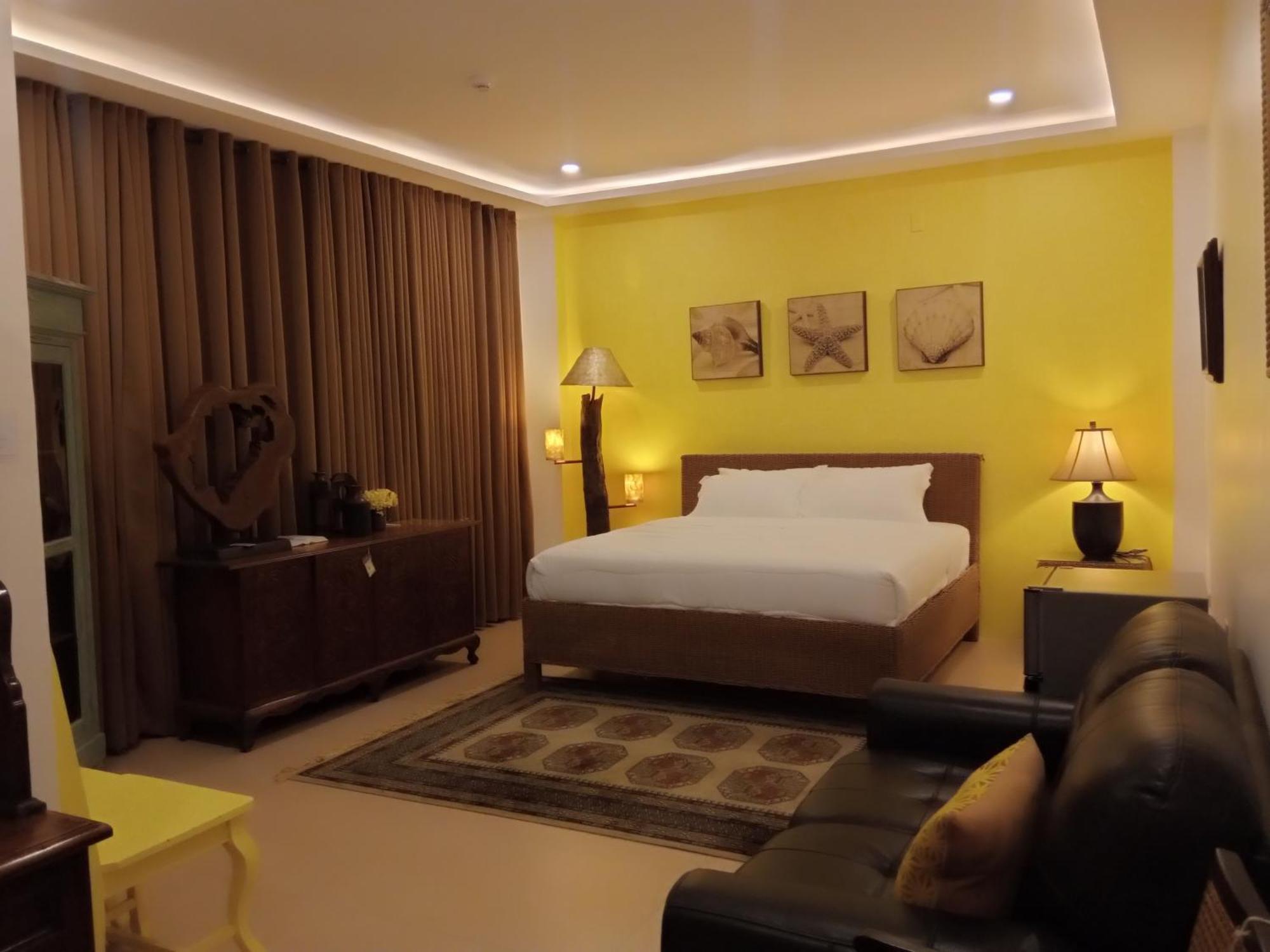 Residencia Orlina Hotel Dumaguete City Exterior photo