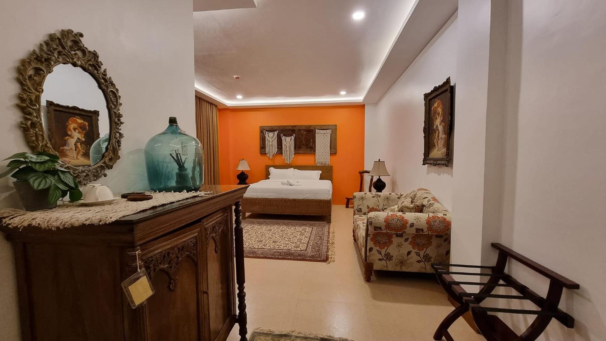 Residencia Orlina Hotel Dumaguete City Exterior photo